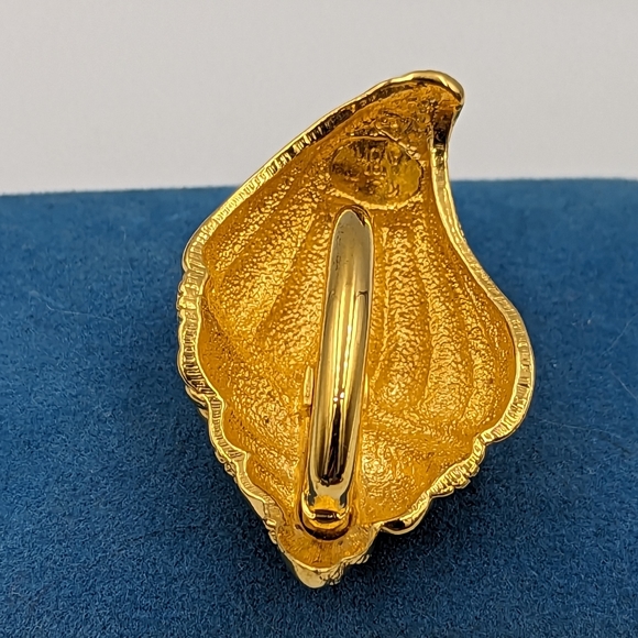 Kenneth J Lane for Avon Seashell Enhancer, Rhinestone Shell, Vintage KJL Jewelry - Picture 3 of 9